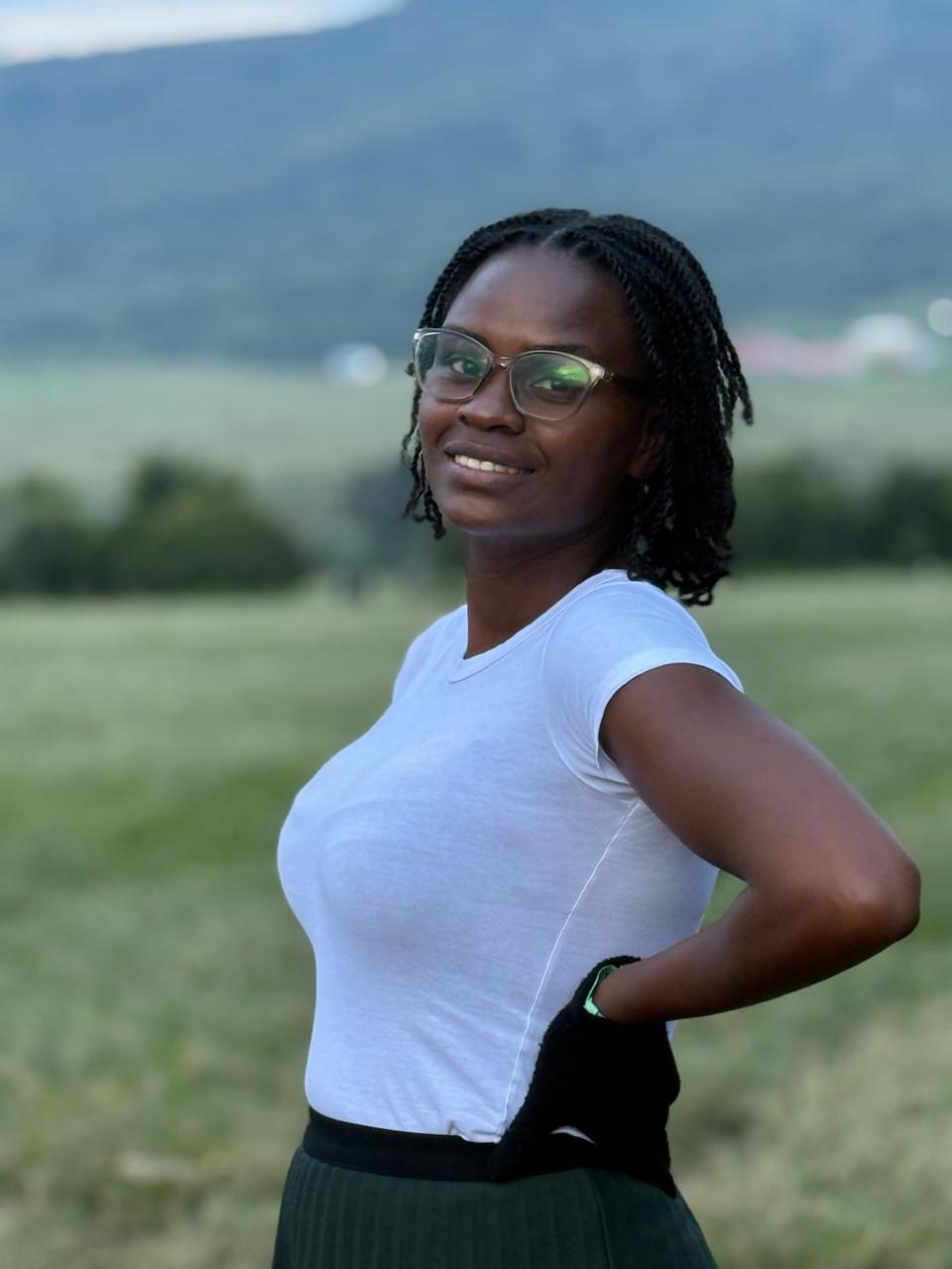 Rosedolly Nyakerario